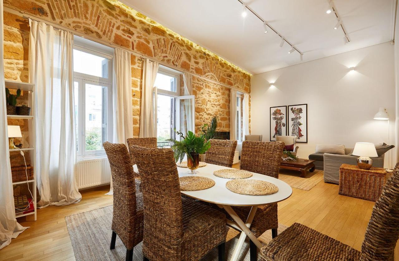 Chloe Boutique Apartments Plaka Athene Buitenkant foto
