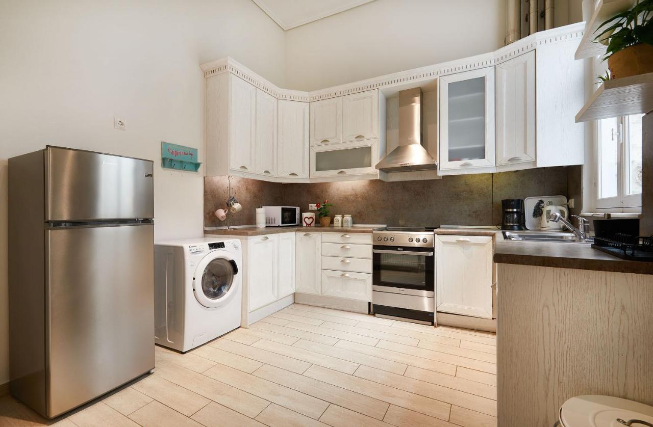 Chloe Boutique Apartments Plaka Athene Buitenkant foto